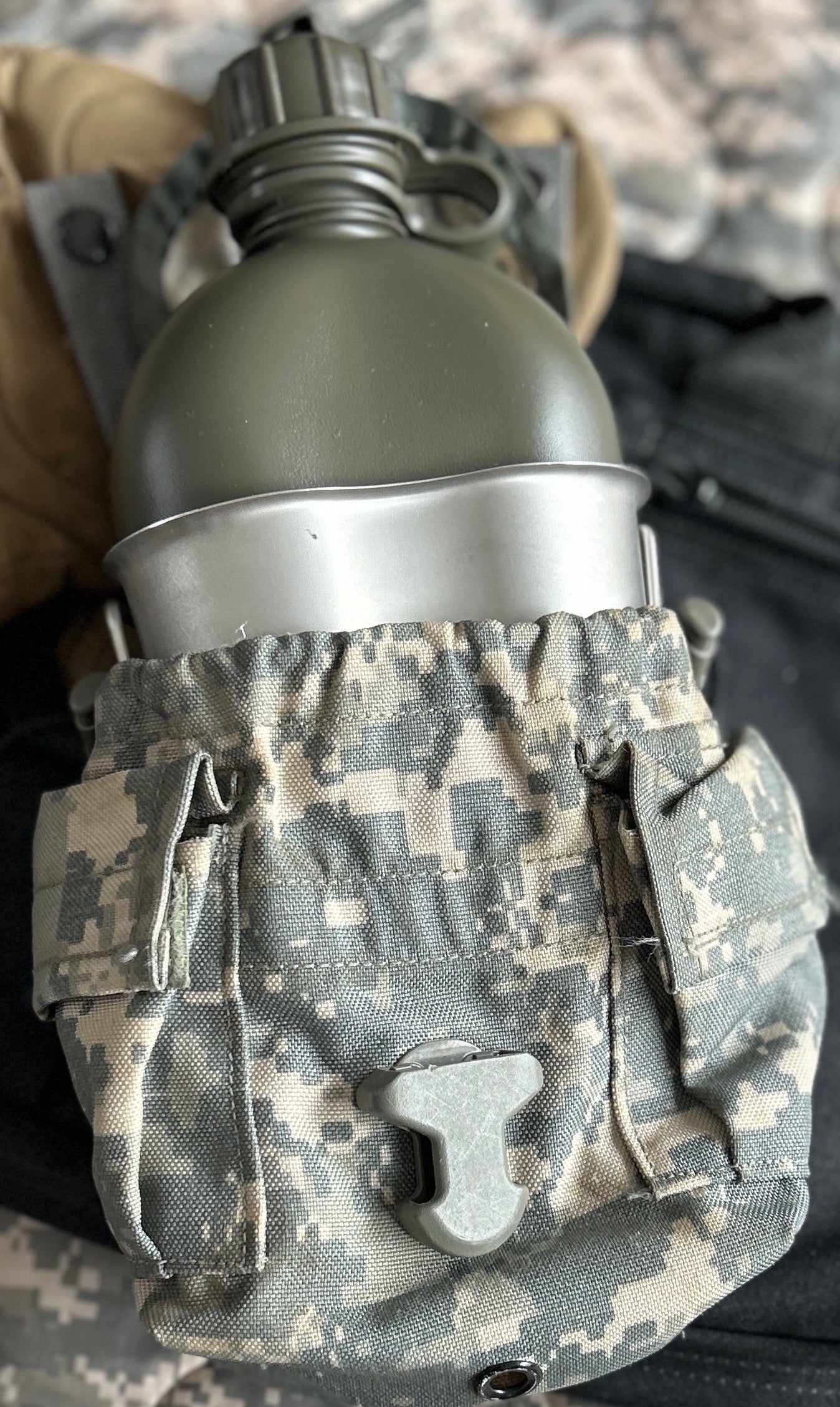 BUG OUT BAG BUNDLE!!!!!!!! 14 MUST HAVE EMERGENCY ITEMS READY TO GO