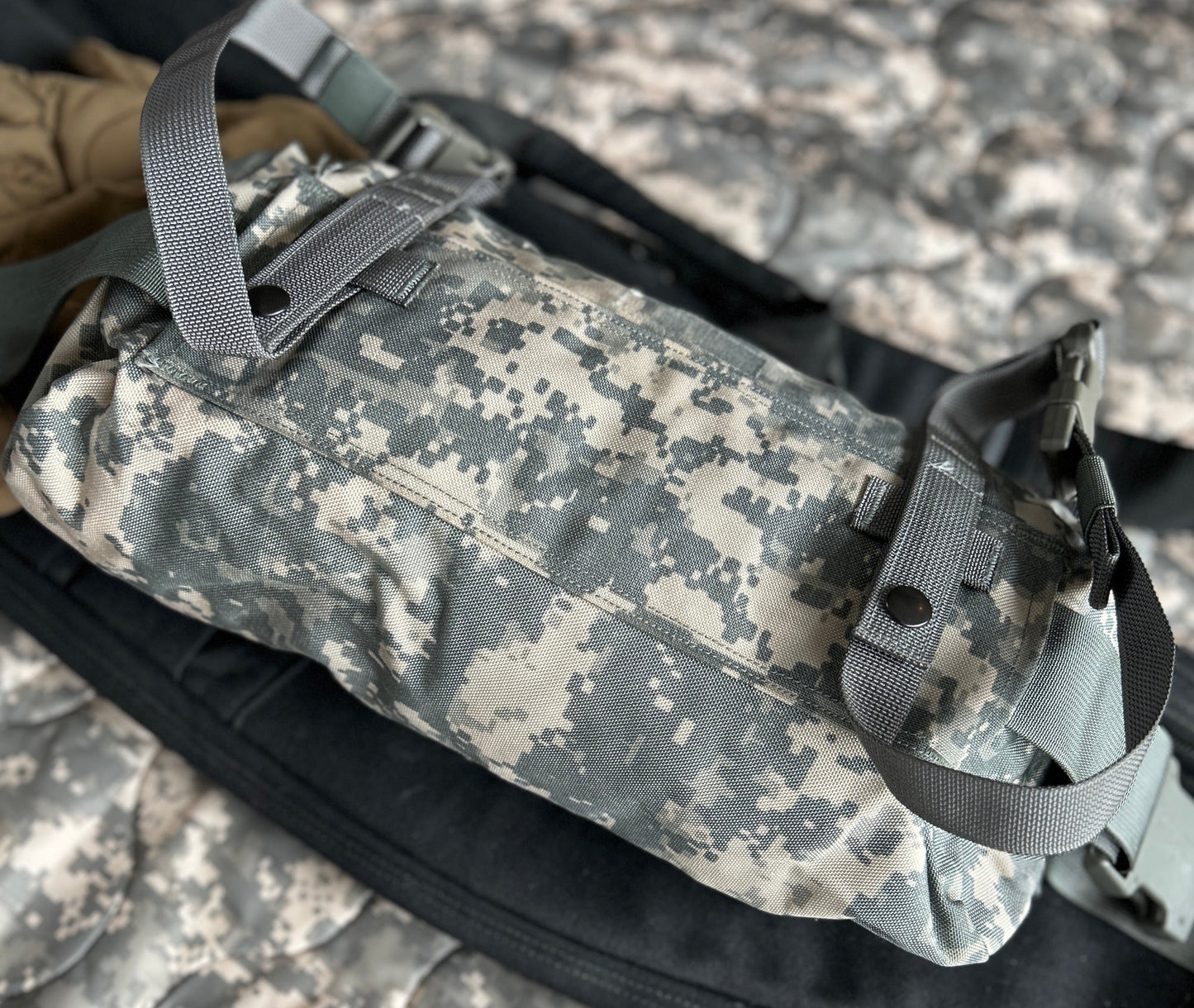 WAIST PACK/BACKPACK BAG - MOLLE II-Previously Issued - Excellent Condition